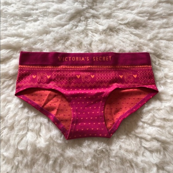 Victoria's Secret Other - Victoria’s Secret hearts 💕 hiphugger